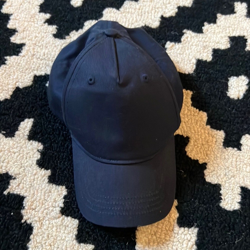 H&M Baseball Hat, 4T, brand new